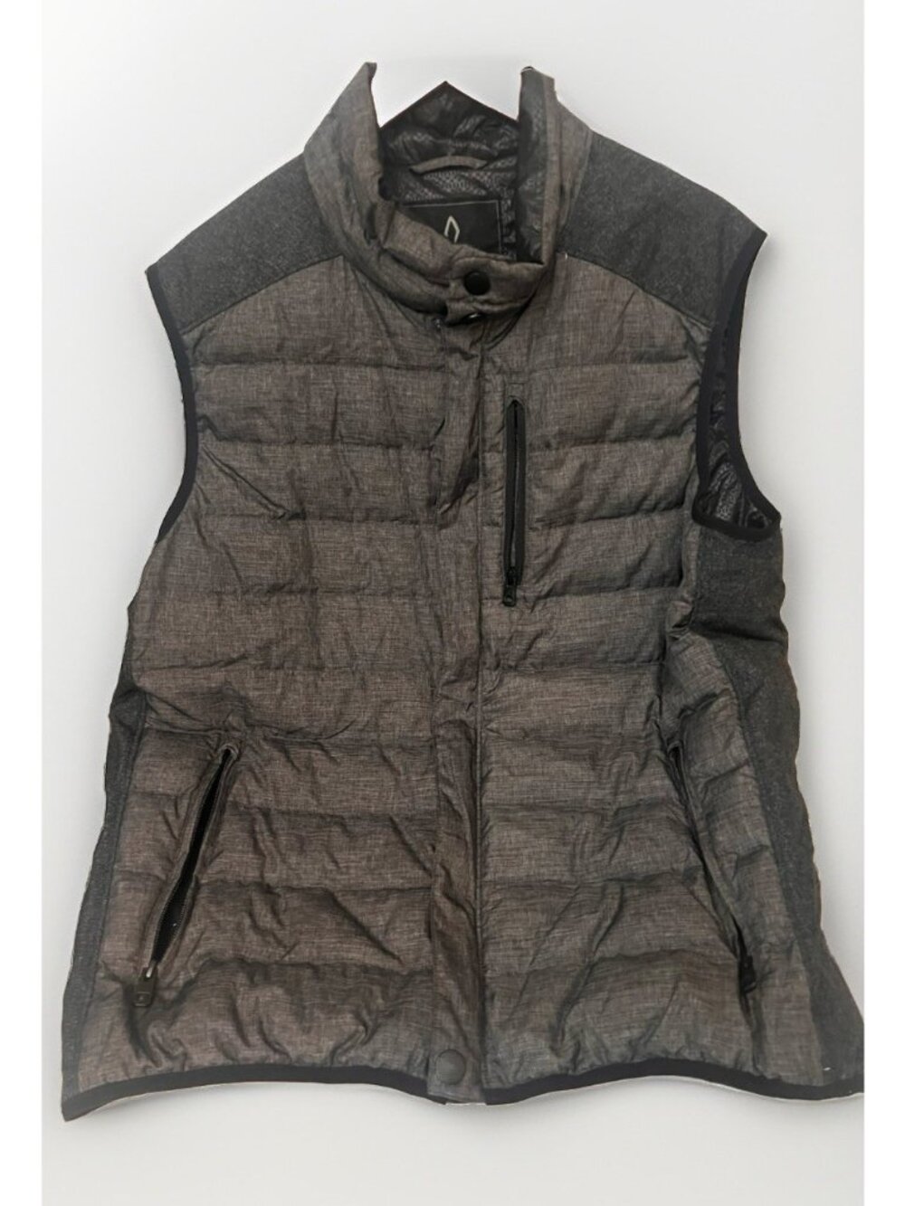 PrAna Grahm Down Vest Mens L Charcoal Grey Black Insulated Puffer Jacket As